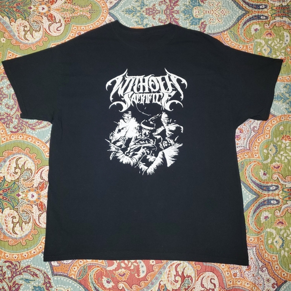 Black Graphic T-Shirt - Picture 1 of 2